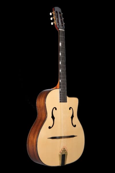 Altamira | M01F Chorus Antique